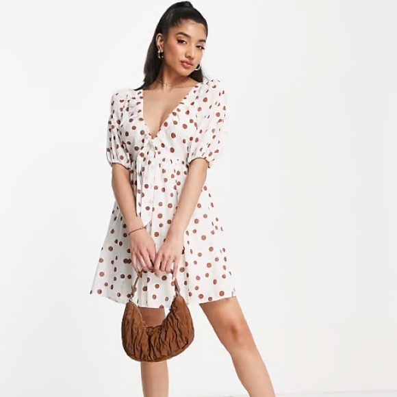 Cutest brand new condition Abercrombie dress - Picture 4 of 13